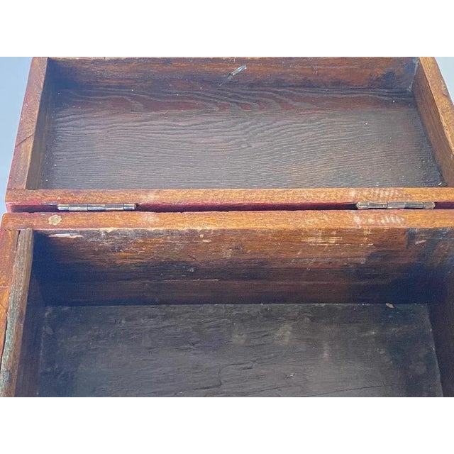 Large Wood Jewelry Box with Flowers Decor, England, 19th Century For Sale - Image 5 of 11