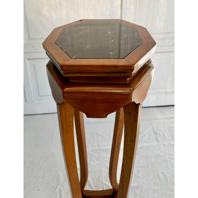 Late 20th Century Maitland-Smith Octagonal Ming-Inspired Wood and Faux Marble Pedestal Stand For Sale - Image 5 of 11