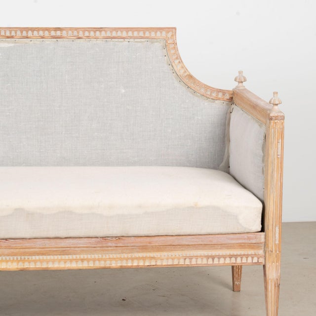 19th Century Swedish Original White Painted Pine Gustavian Bench For Sale - Image 12 of 17