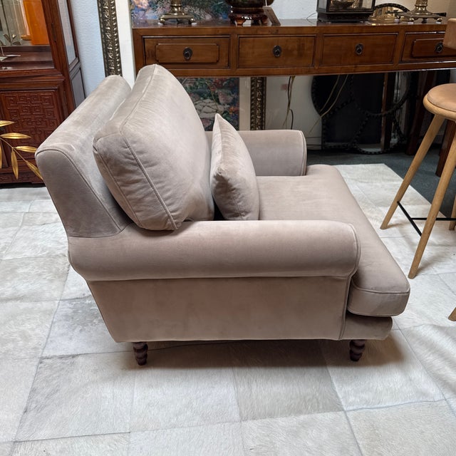 Traditional Apartment Therapy for Interior Define Maxwell Accent Chair For Sale - Image 3 of 11