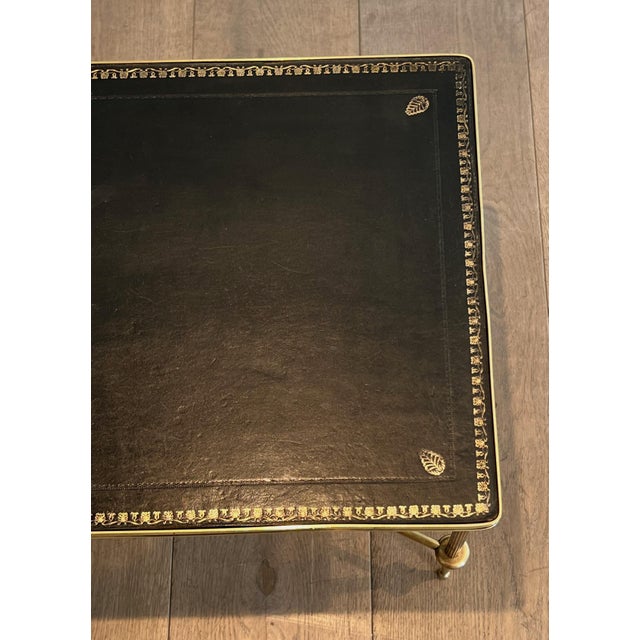 Brass 1940s Neoclassical style brass coffee table with black leather top Attributed to Maison Jansen For Sale - Image 8 of 12