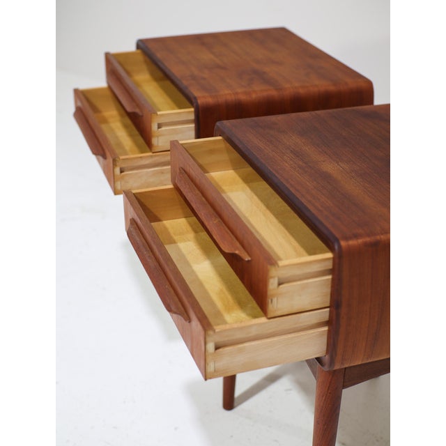 1960s Teak Bedside Tables by Johannes Andersen for Silkeborg Møbelfabrik, Denmark, 1960s, Set of 2 For Sale - Image 5 of 12