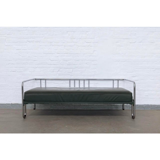 1930s Bauhaus Tubular Steel Daybed by Robert Slezak, 1934 For Sale - Image 5 of 11