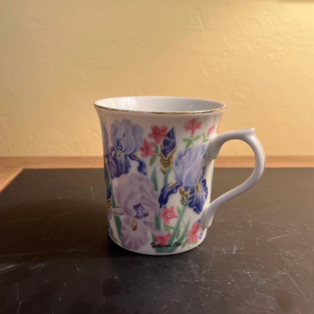 Lenox Bone China Mugs “The Flower Blossom Mug Collection” by Susanne Clee For Sale In Naples, FL - Image 6 of 13