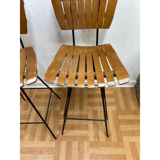 Black Mid Century Modern Swivel Bar Stools in the Style of Arthur Umanoff- Set of 2 For Sale - Image 8 of 12
