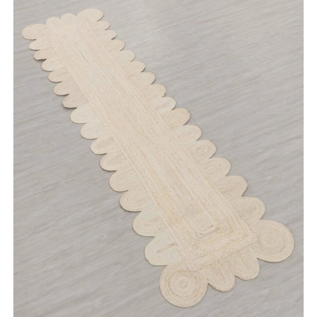 2.5'x12' Natural White Jute Scallop Hand Made Runner Rug For Sale - Image 10 of 12