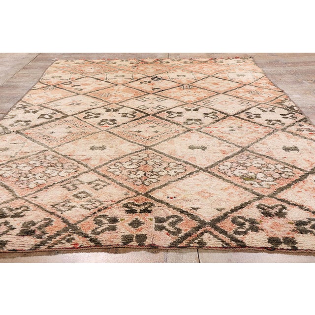 Vintage Moroccan Beni Ourain Rug - 05'07 X 09'02 For Sale - Image 10 of 11
