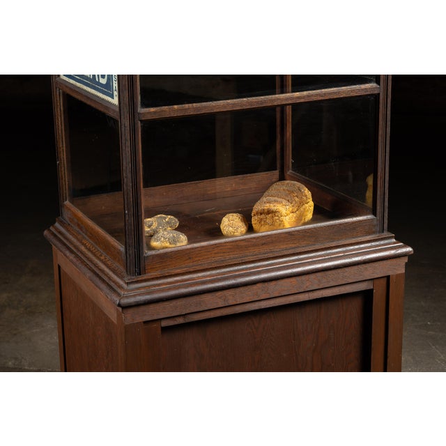 Wood Early 20th Century Ward’s Tip-Top Bread Oak Display Case For Sale - Image 7 of 8