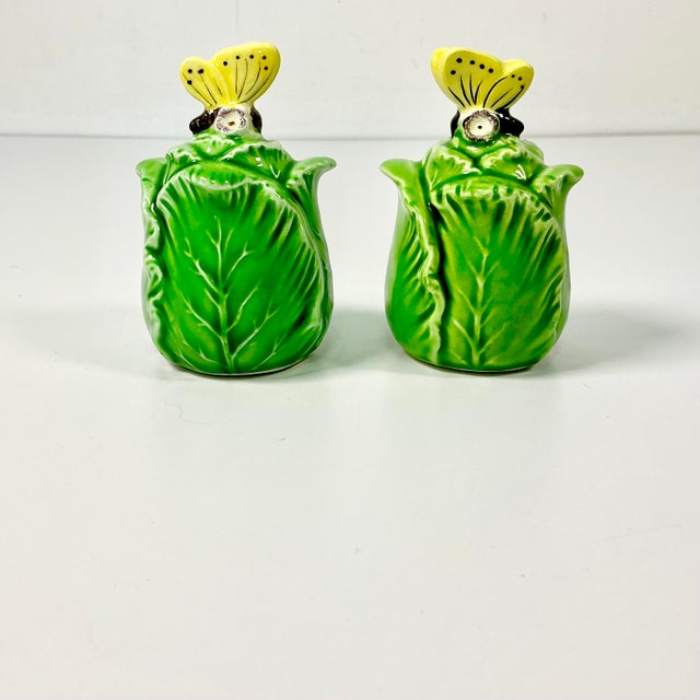 Hollywood Regency 1970s Vintage Boho Chic Hollywood Regency Lettuce Leaf Salt & Pepper Shakers - A Pair. For Sale - Image 3 of 11