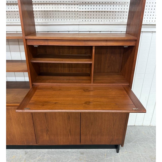 Wood Mid-Century Modern Walnut Room Divider For Sale - Image 7 of 8