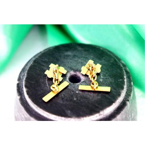 Gold Cufflinks in Cardinal and Cut-Out Caps, Set of 2 For Sale - Image 3 of 8