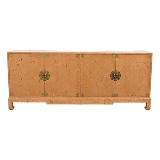Baker Furniture Style Hollywood Regency Chinoiserie Faux Burl Wood Lacquered Sideboard Credenza, Circa 1970s For Sale