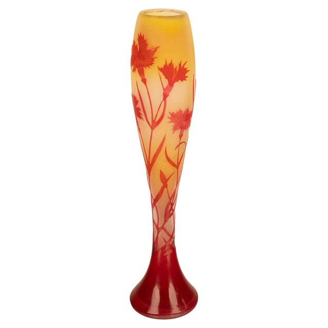 Art Nouveau Antique French Art Nouveau Cameo Glass Soliflore Carnation Vase Emile Galle 1900 For Sale - Image 3 of 18