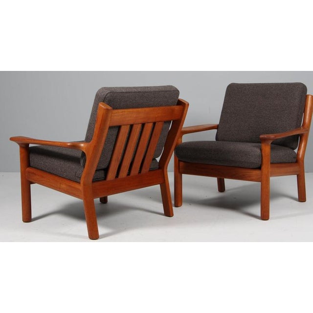 Gray Vintage Lounge Chairs in Teak by Juul Kristensen, Denmark, 1960s, Set of 2 For Sale - Image 8 of 9