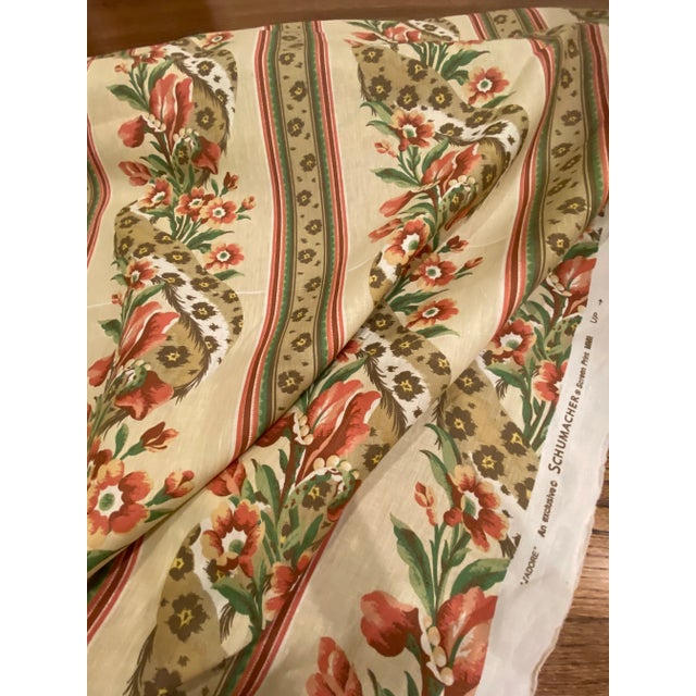 Schumacher “J’Adore” Screen Print Linen Fabric 13 Yards For Sale In Raleigh - Image 6 of 7