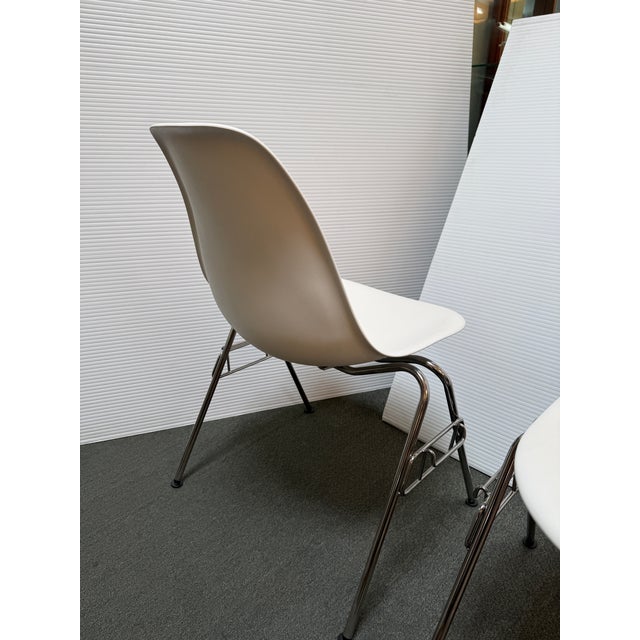 White Charles and Ray Eames for Herman Miller White Molded Plastic Stackable Side Chairs, Pair For Sale - Image 8 of 12