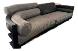 Example of i4 Mariani Sofas