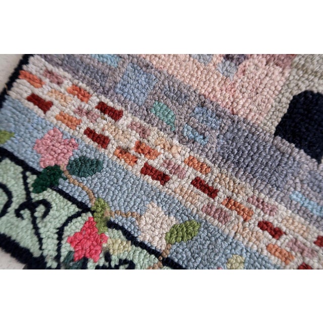 1940s Handmade Vintage American Hooked Rug 1.8' X 2.8' For Sale - Image 4 of 5
