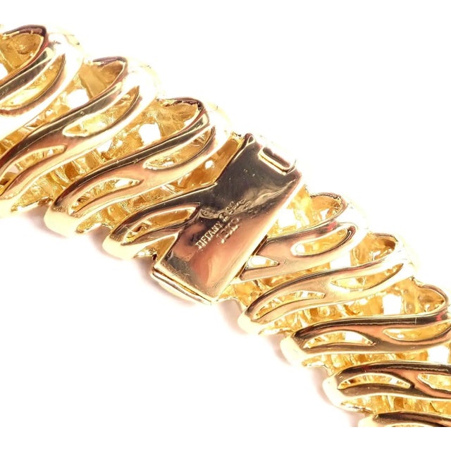 Vintage Tiffany & Co. Vannerie Diamond Sapphire Basket Weave Yellow Gold Necklace For Sale - Image 13 of 17