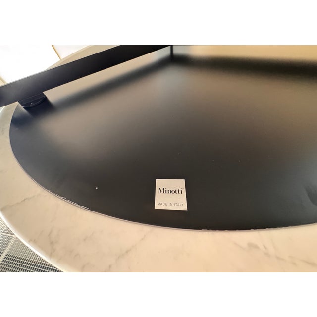 Contemporary Minotti Drake Coffee Table, Round Bianco White Carrara Marble For Sale - Image 3 of 4