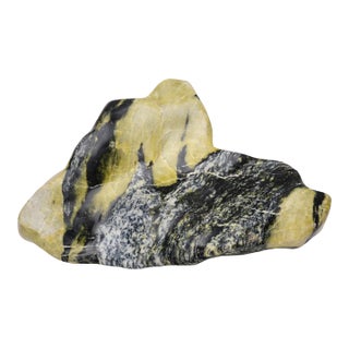 15th Century Chinese Shewen Meditation Stone For Sale