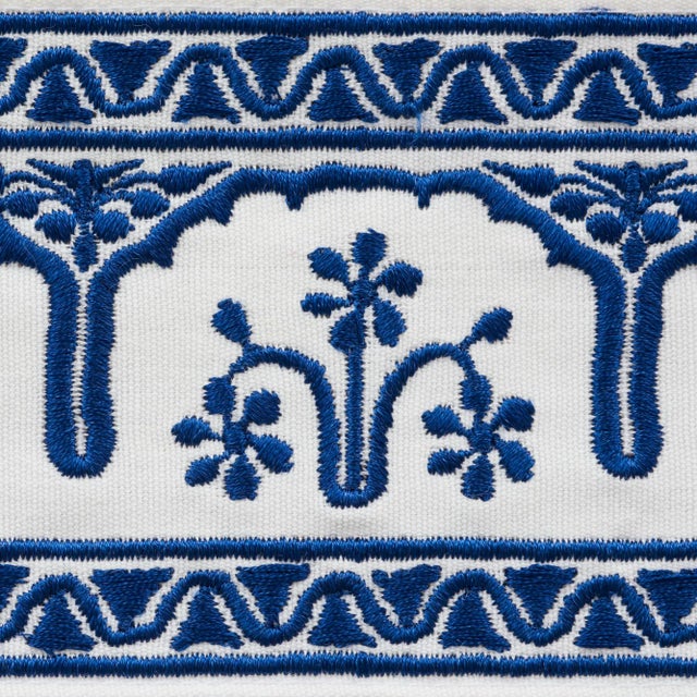 Contemporary Schumacher Nikola Tape Trim in Sapphire For Sale - Image 3 of 4