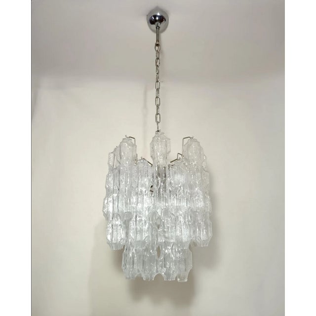 Mid-Century Modern Postmodern Murano Glass Chandelier attributed to Toni Zuccheri for Venini, 1970s For Sale - Image 3 of 18