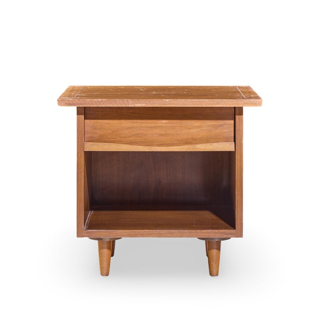 Wood George Nakashima for Widdicomb Origins Model 215 Mid Century Walnut Nightstands - Pair For Sale - Image 7 of 12