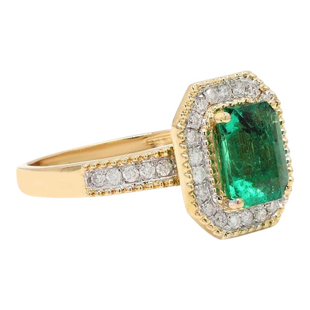 Natural Emerald 0.79cts & Diamond 0.93cts Ring in 18k Gold For Sale