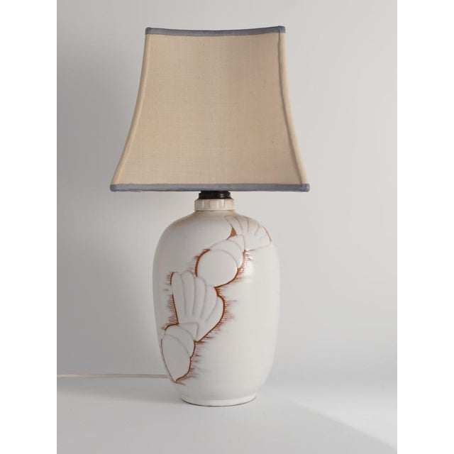 Ceramic Art Deco White Table Lamp with Seashell Motif by Anna Lisa Thomson for Uppsala Ekeby, 1940s For Sale - Image 7 of 18
