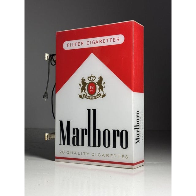 Marlboro Light Box, 1980-1990 For Sale - Image 14 of 18