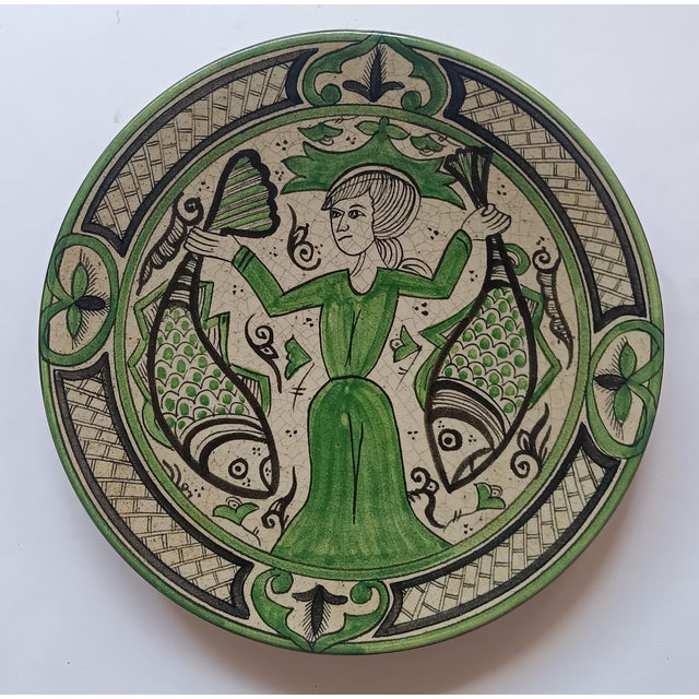 Wall Ceramic Plate in Gothic Style from Paterna Maiolica d'Art, 1970s For Sale - Image 3 of 3