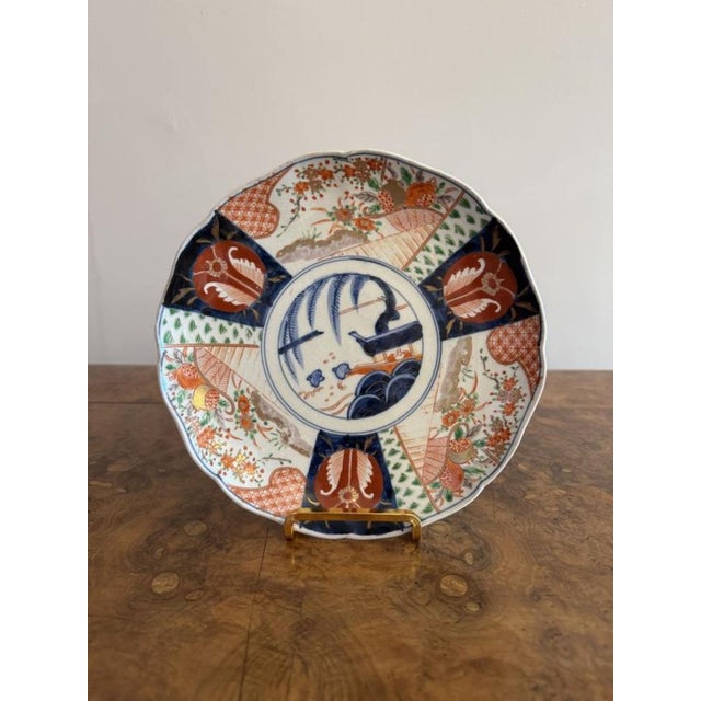 Lovely pair of antique Japanese imari plate, having a quality pair of antique Japanese imari plates with stunning...