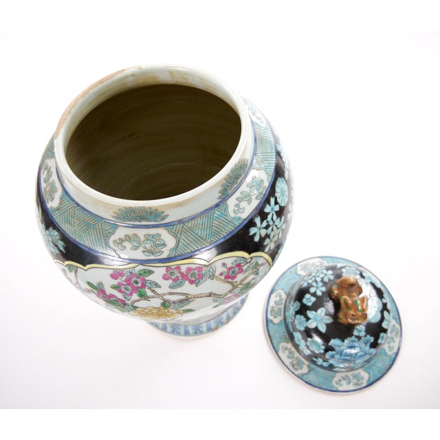 Late 19th Century Large 19th Century Chinese Export Hand-Painted Enameled Lidded Decorative Urn For Sale - Image 5 of 14