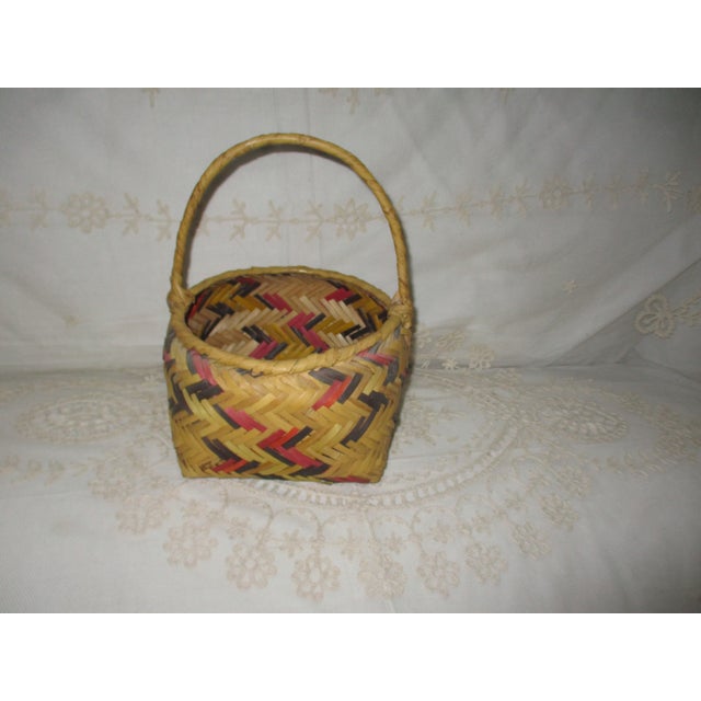 Antique American 10" Handwoven River Cane Basket W Handle For Sale - Image 4 of 7