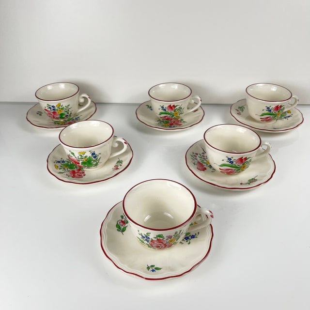 White Vintage Coffee Cups with Saucers in Streetlight Pattern from KG Lunéville, 1950s, Set of 6 For Sale - Image 8 of 13