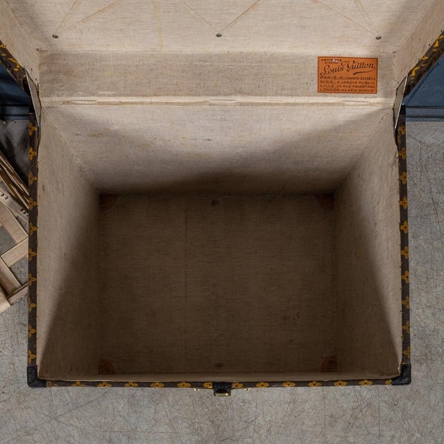 Vintage French Trunk in Monogram Canvas from Louis Vuitton, 1920 For Sale - Image 11 of 18