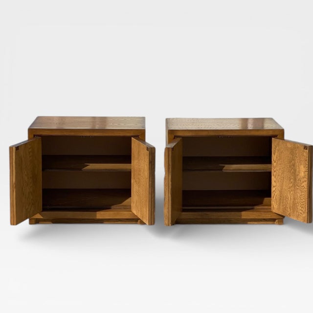 Mid-Century Modern Pair of Mid-Century Modern Oak Nightstands With Paneled Drawer Fronts For Sale - Image 3 of 18