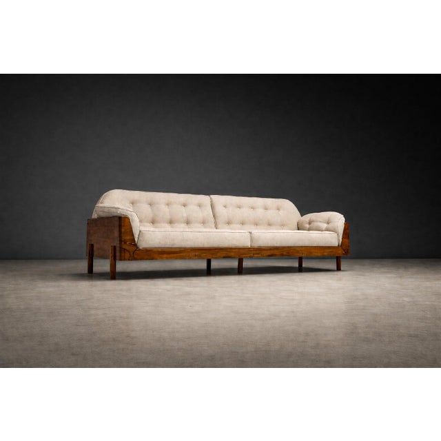 Four-Seat Sofa in Brazilian Rosewood with Sculpted Back and Warm Bouclé Upholstery, JD Moveis, 1960s - Lot 546 For Sale - Image 12 of 16