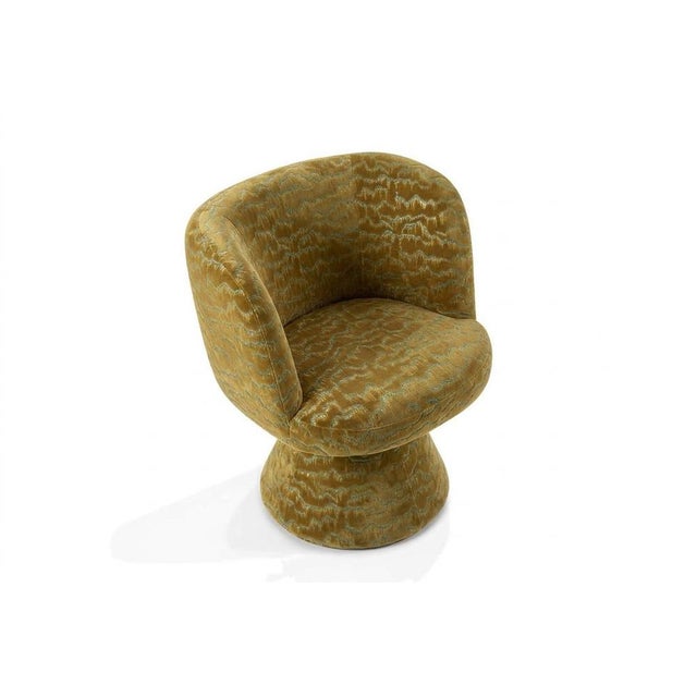 Not Yet Made - Made To Order Coraje Swivel Chair by Moanne For Sale - Image 5 of 7