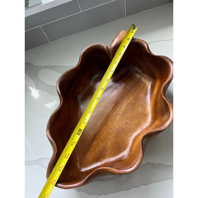 Brown Mid Century Monkey Pod Wood Hawaiian Leaf Shaped Bowl For Sale - Image 8 of 9