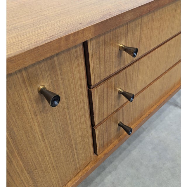 1960s Mid-Century Modern Sideboard, 1960s For Sale - Image 5 of 8