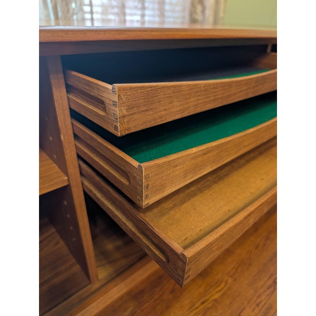 1960s 1960s Danish Credenza With Display Hutch Top For Sale - Image 5 of 12