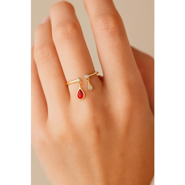 Pear ruby adjustable 14k gold ring. Ruby engagement ring. Ruby gold ring. Ruby vintage style ring. Natural ruby ring....