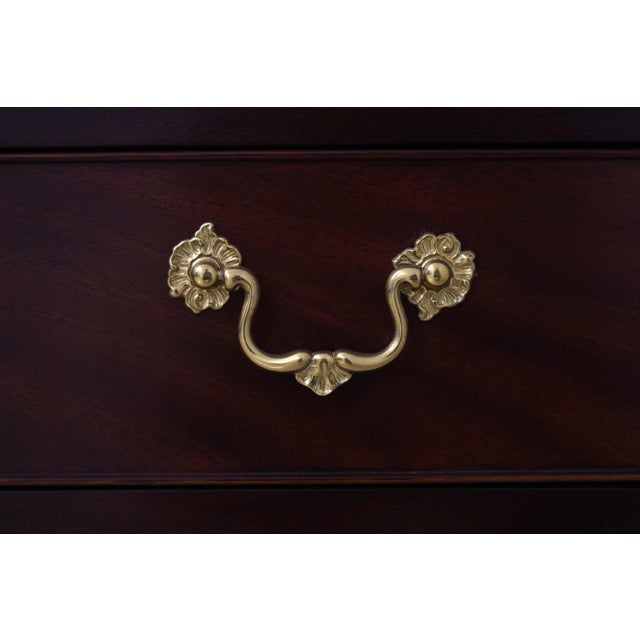 1990s Baker Colonial Williamsburg Mahogany Chippendale Breakfront For Sale - Image 9 of 18