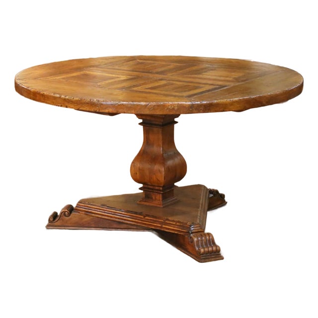 19th Century French Louis XIII Walnut, Oak and Chestnut Round Pedestal Table For Sale