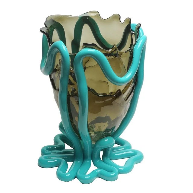 Contemporary Fumè and Matt Turquoise Indian Summer Vase by Gaetano Pesce for Fish Design For Sale - Image 3 of 3