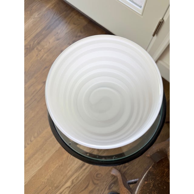 Late 20th Century Handblown White & Cream Large Swirled Vase For Sale - Image 5 of 7