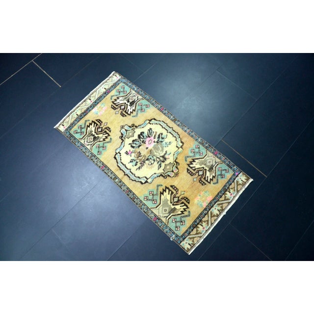 1960s Handmade wool and cotton rug in Turkish Anatolian Small Rug, Vintage Doormat Rug, Turkish Vintage Decorative Rug,...