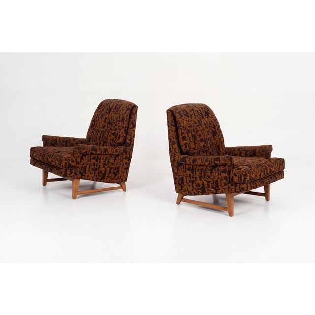 Mid-Century Modern Pair of Mid-Century Lounge Chairs by Heritage For Sale - Image 3 of 10